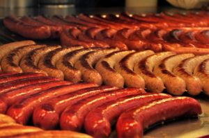 Deckungsbeitrag 3 bratwurst 2209052 640